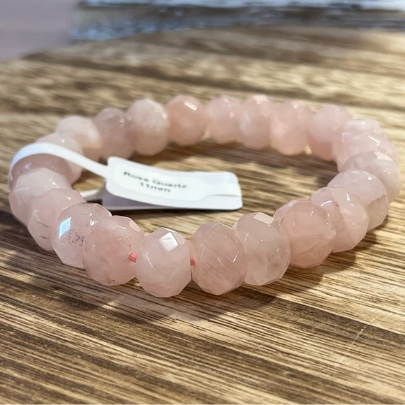 Faceted Rose Quartz Rondelle Shape Natural Healing Crystal Stretch Bracelet - Picture 2 of 5